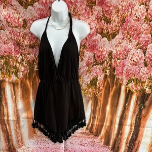 ☀️ Elegant Black Halter Romper – Women’s Size Large